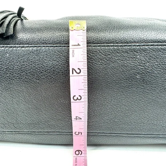 Michael Kors Knox Black Pebbled Leather bag w tassel, gold & leather chain/strap - Picture 12 of 17